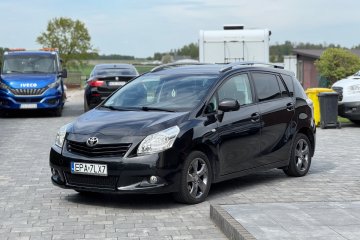 2.0 D4D, 7 osób, Eko tuning 150KM, Hak, Salon Polska