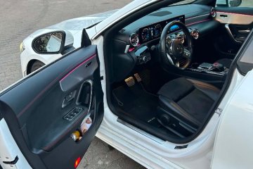 Uszkodzony Mercedes CLA 220CDI